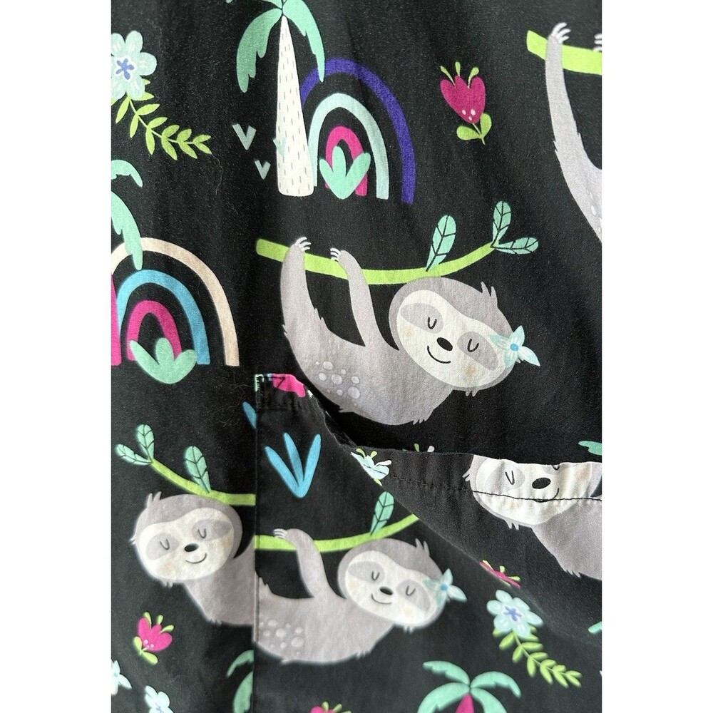 Zoe+Cloe Sloth Scrub Top Women's Medium 100% Cotton - Picture 4 of 6